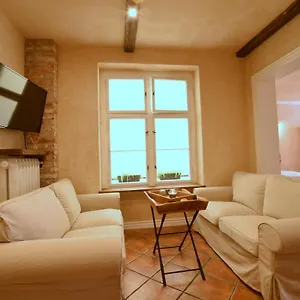 https://apartament-rustical.hotelswroclaw.com