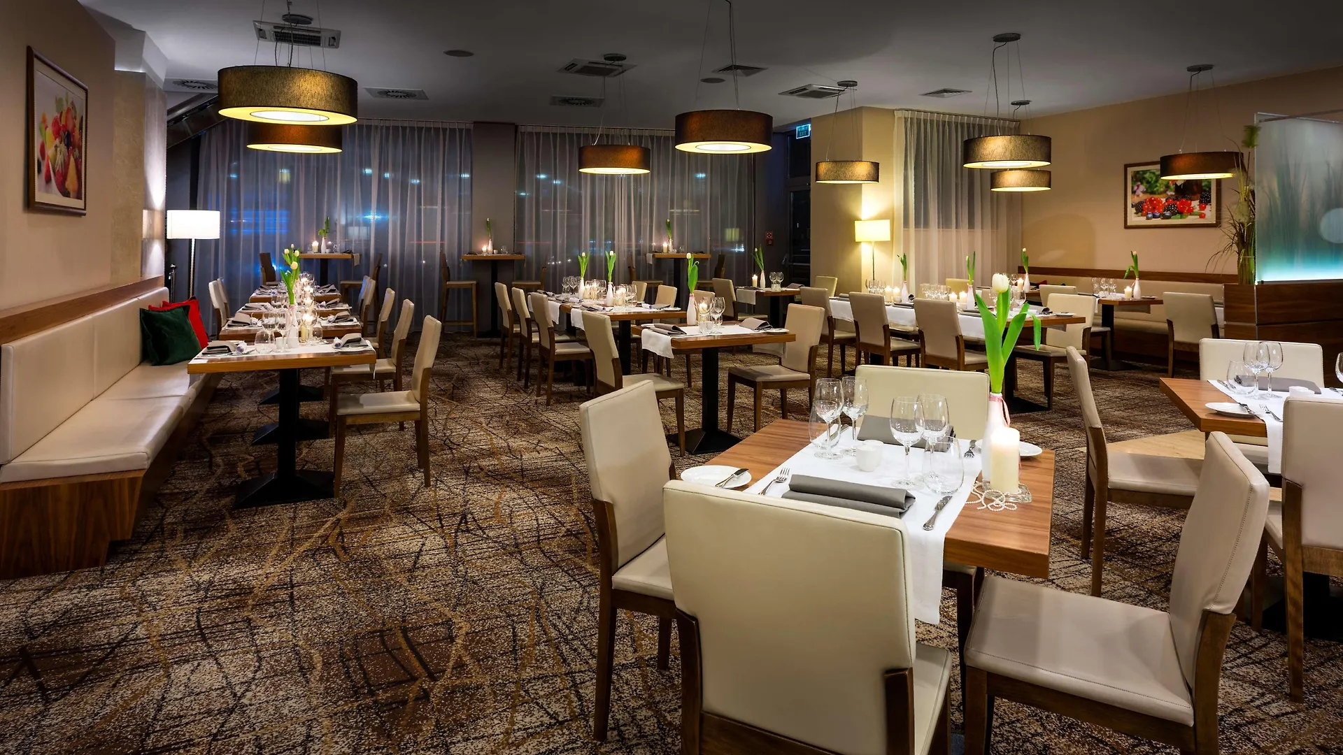 Hilton Garden Inn Kraków 4*,  Polska