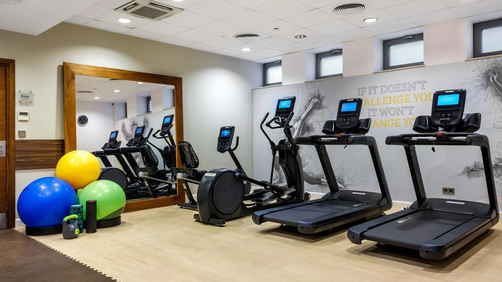 **** Hotel Hilton Garden Inn Krakow Poland